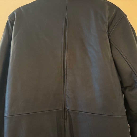 Women’s Leather Jacket - Picture 5 of 7